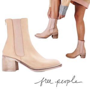 *NEW* Free People Chelsea Essential Boot Nude